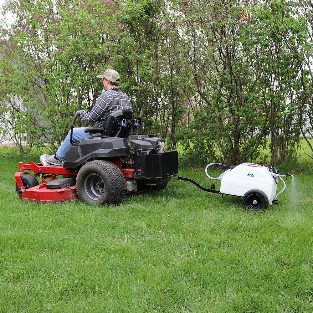 walk behind garden sprayer Master MFG 12 Gallon Lawn Trailer Broadcast Sprayer, 84 Swath